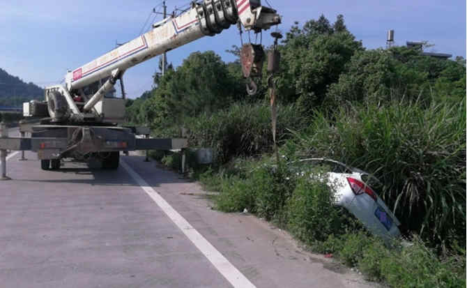 七星区重载吊车救援